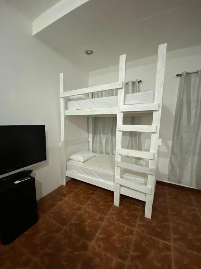 Beach Dorms San Juan Exterior foto